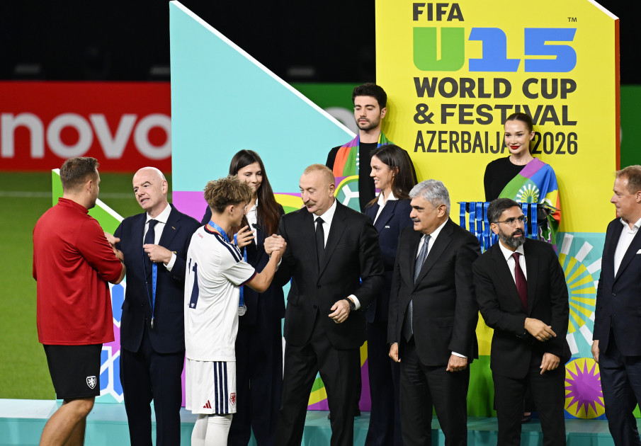 Prezident İlham Əliyev “FIFA U-15 World Cup and Festival”ın final matçını izləyib, mükafatlandırma mərasimində iştirak edib