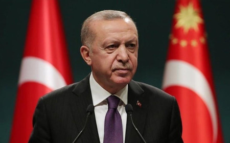 Türkiyə Prezidenti Rəcəb Tayyib Ərdoğan türk dünyası ilə sarsılmaz qardaşlıq və birlik içində olacaqlarını bildirib. Ölkə.az Oxu.Az-a istinadən xəbər verir ki, o, bu barədə hökumətin iclasından sonra açıqlama verib.